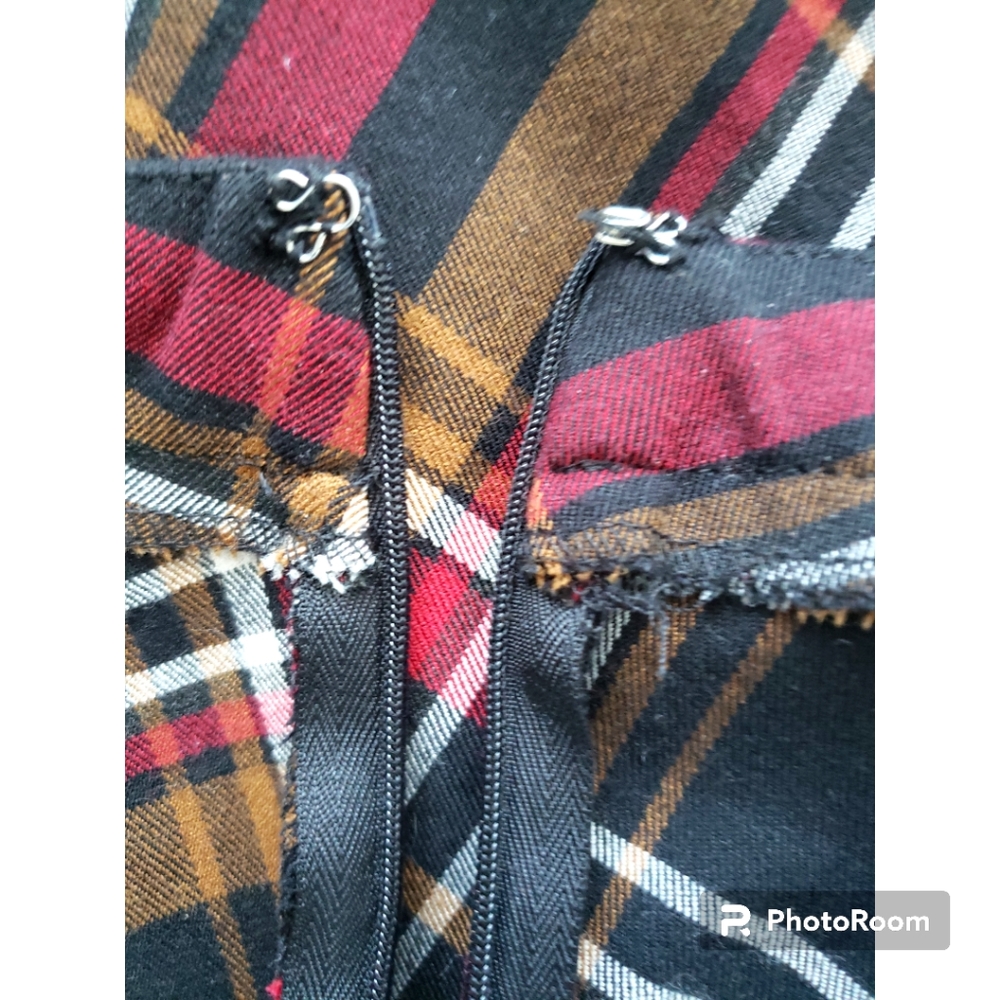 89th & Madison Plaid A Line Skirt Size 6 - Picture 4 of 9